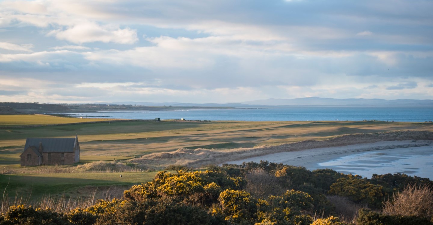 Crail Golfing Society – Balcomie Links — links hole